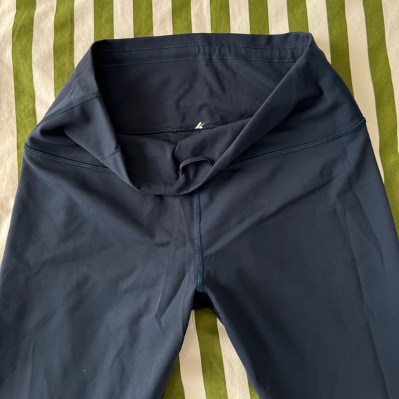 Lululemon Wunder Train High Rise Tight - Picture 2 of 4